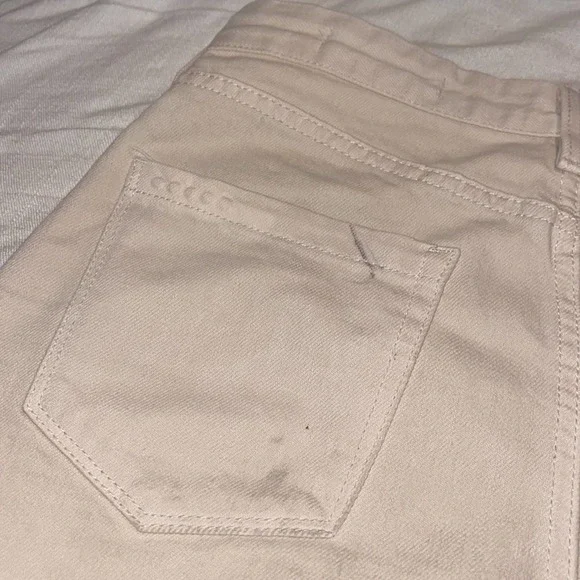 blank nyc // the barrow frayed shorts - Picture 12 of 12